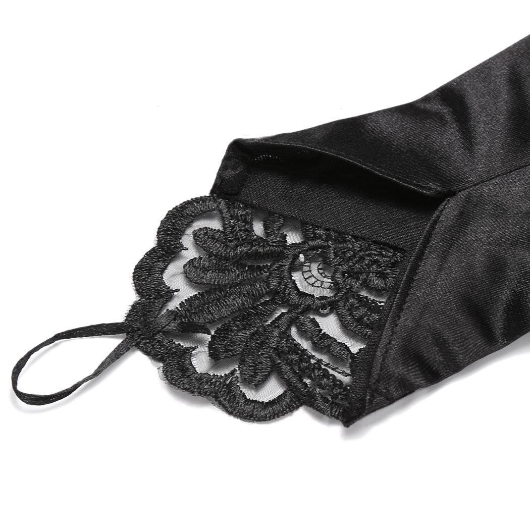 Black 1920s  Fingerless Lace Gloves - Image 5