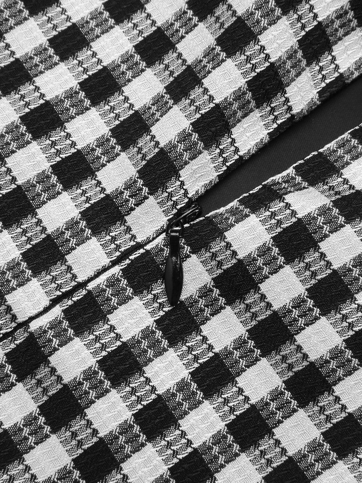 1960s Gingham Plaid Shift Dress - Image 8