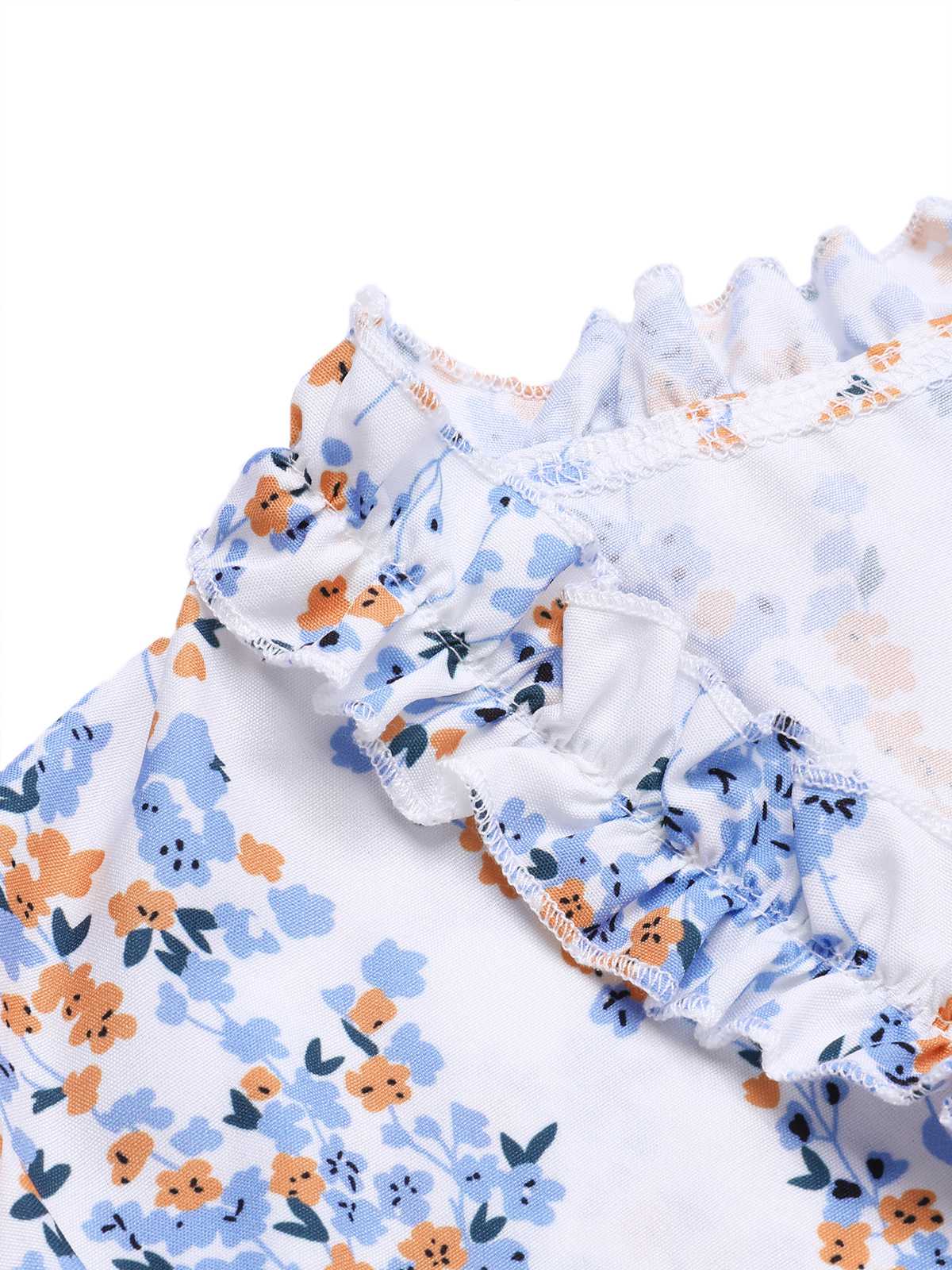 1970s V-Neck Ditsy Floral Wrinkle Dress - Image 4