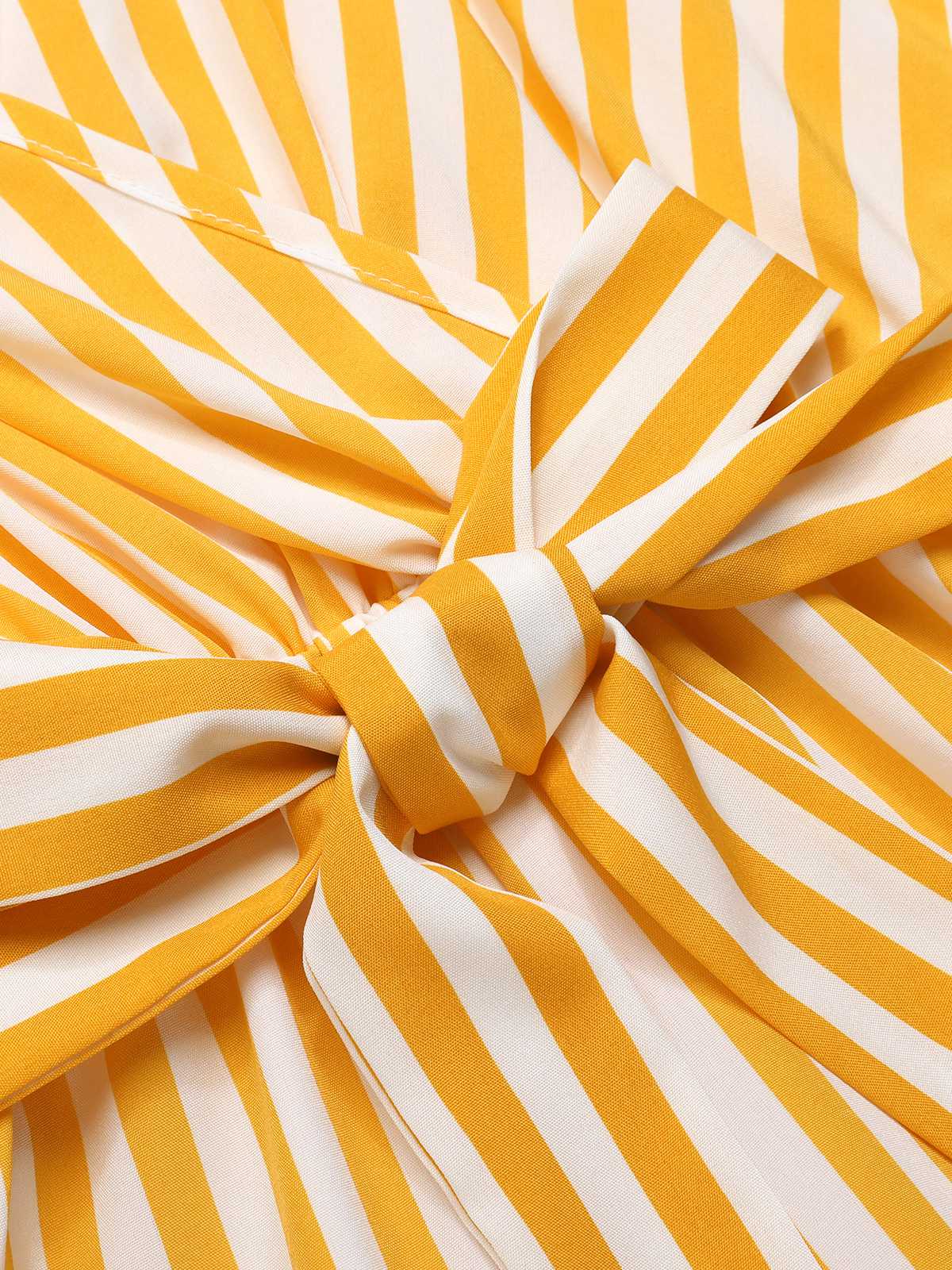 1970s V-Neck Vertical Stripes Lace Up Romper - Image 4