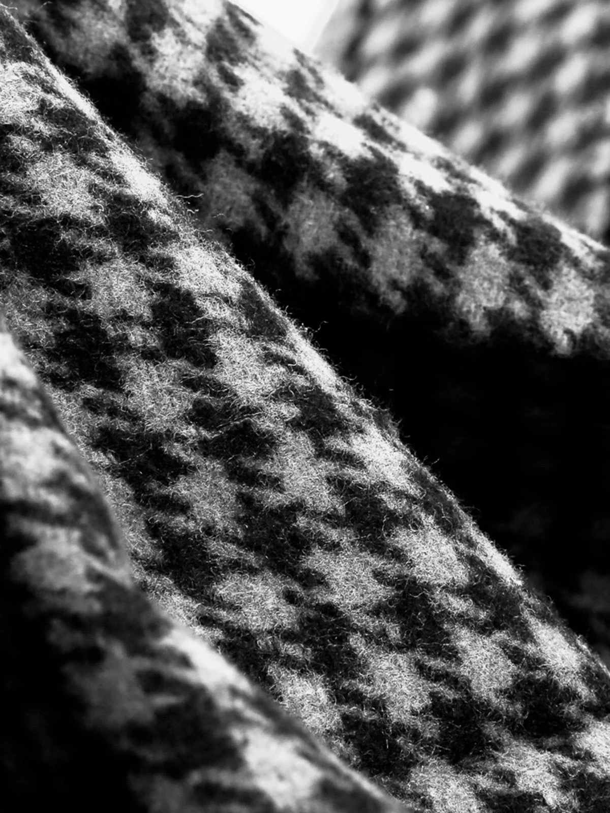 Black 1940s Retro Plaid Button Fitted Blazer - Image 4