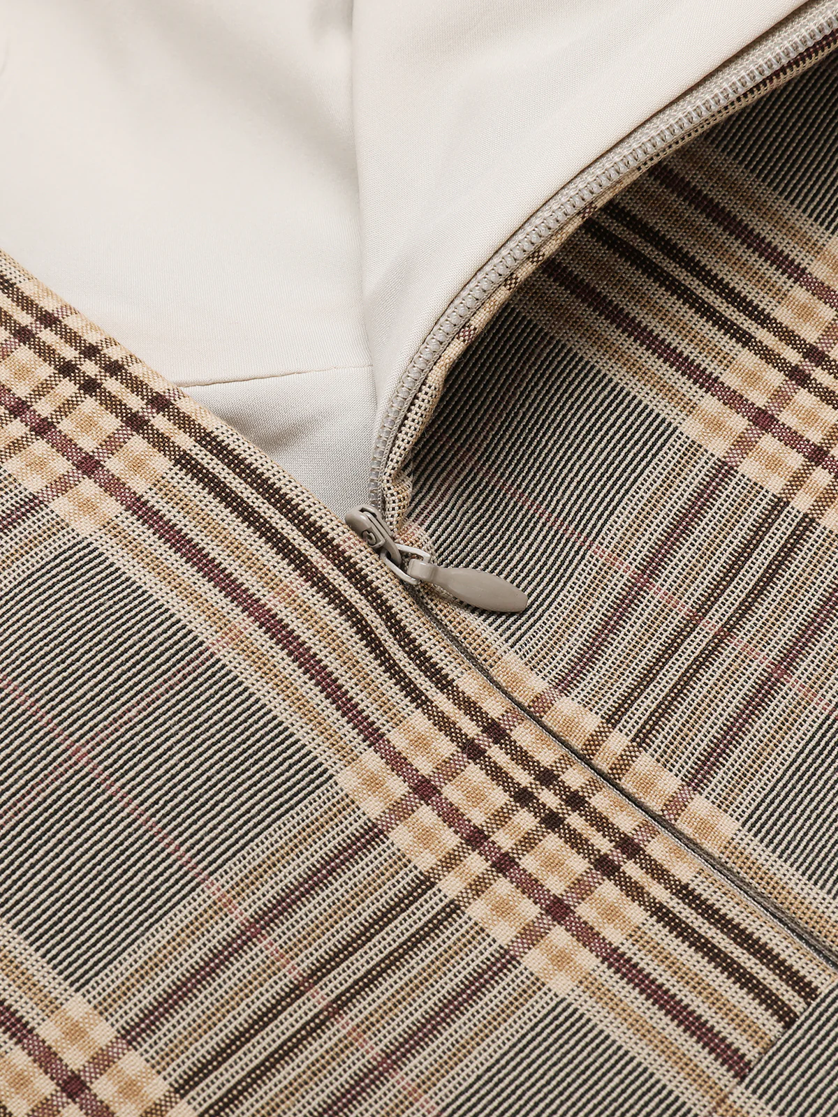 Gray 1960s Plaid Lace Pencil Dress - Image 6