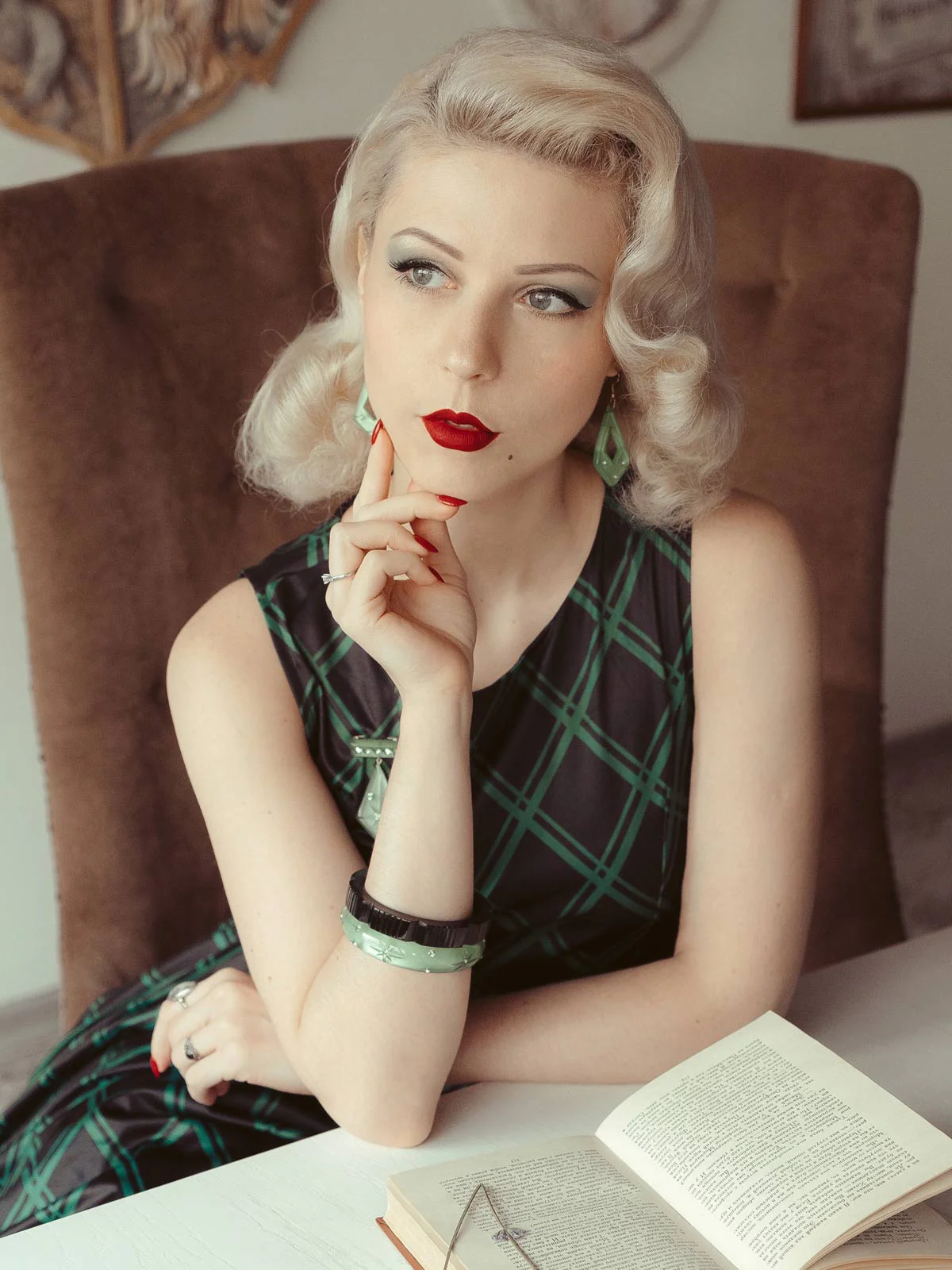 Green 1950s Plaid Belted Swing Dress - Image 9