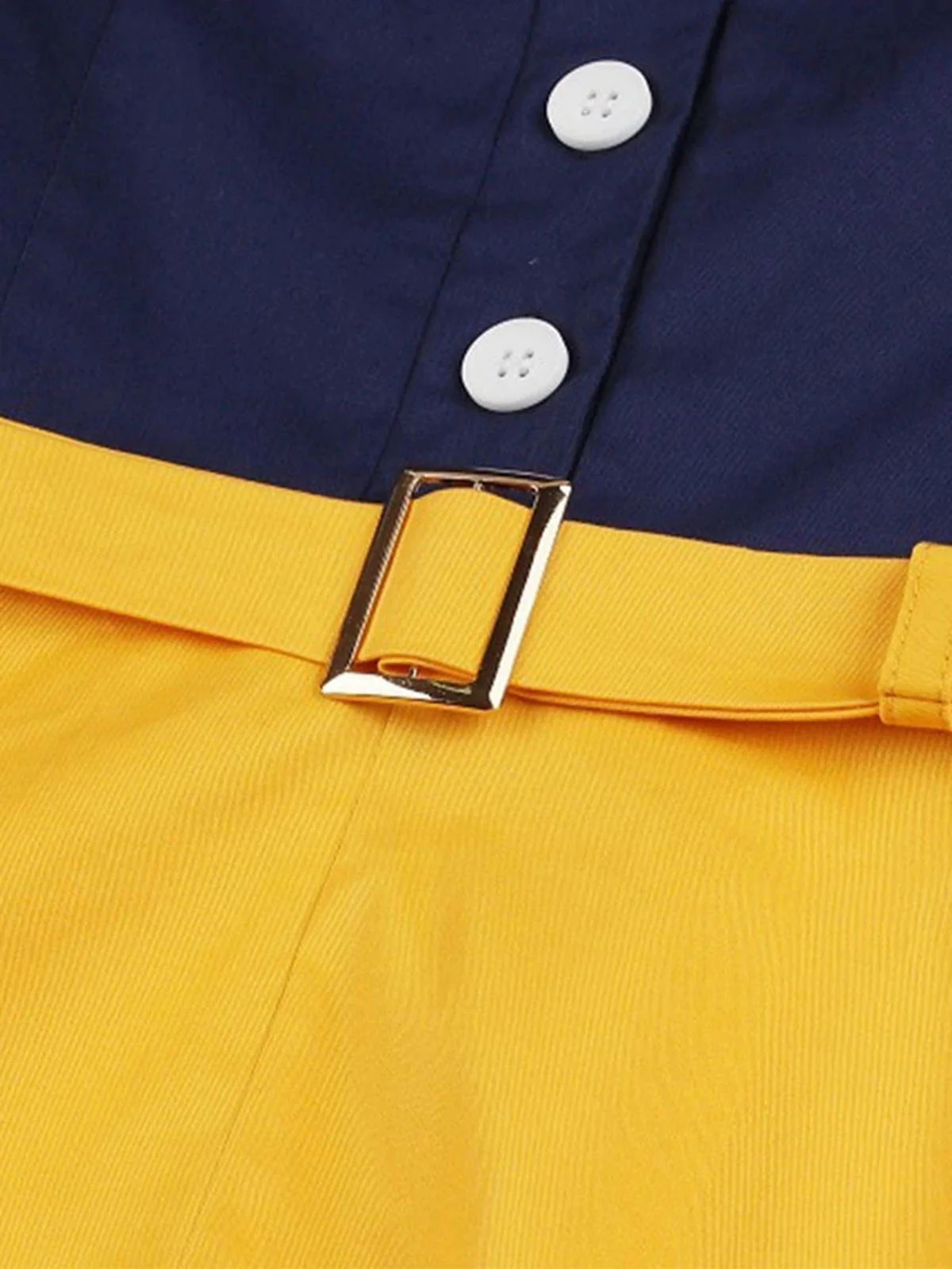 Snow White Style Button 1950s Dress - Image 3