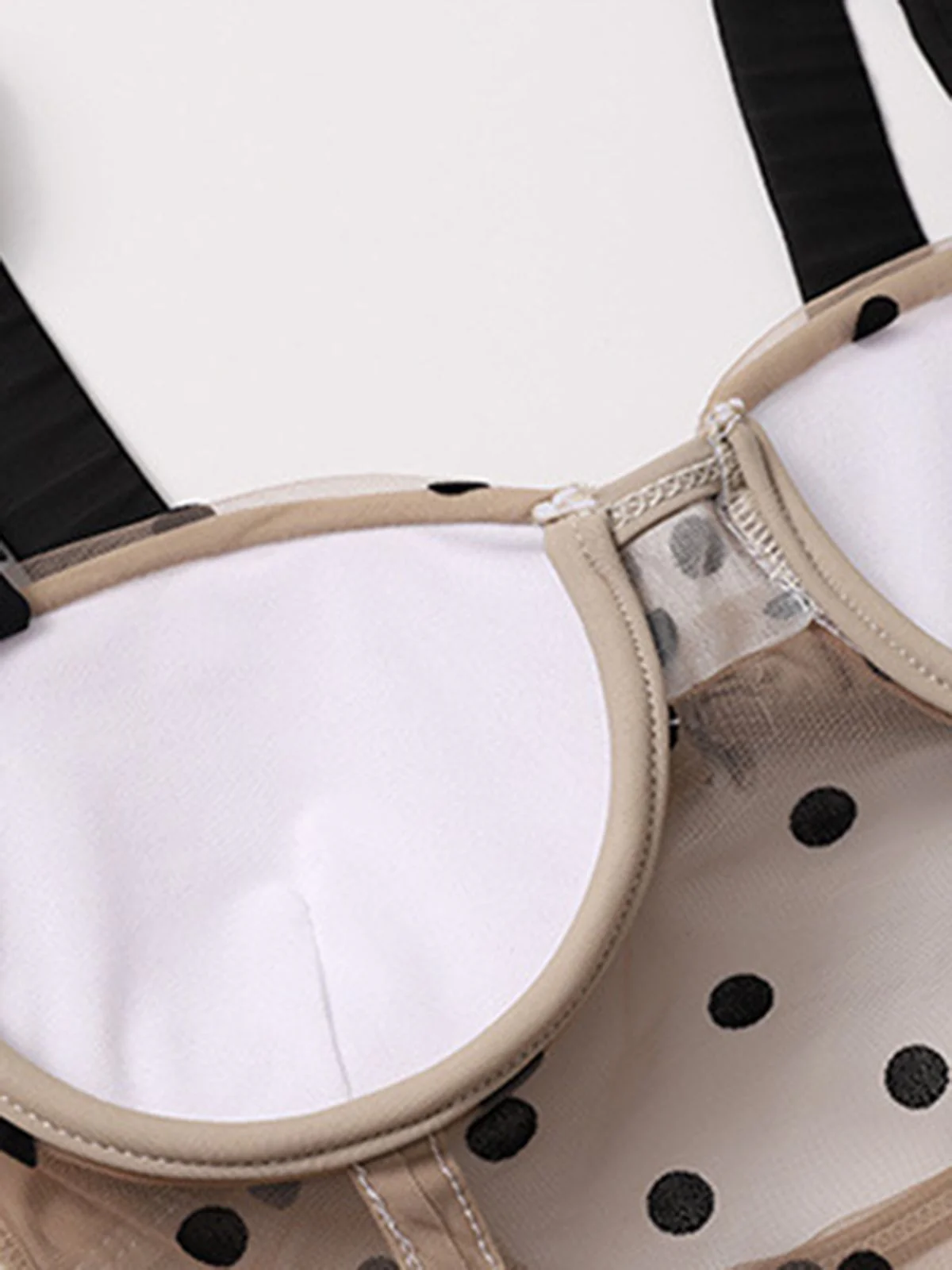 1960s Polka Dot Ruffled Skirted Swimsuit - Image 7