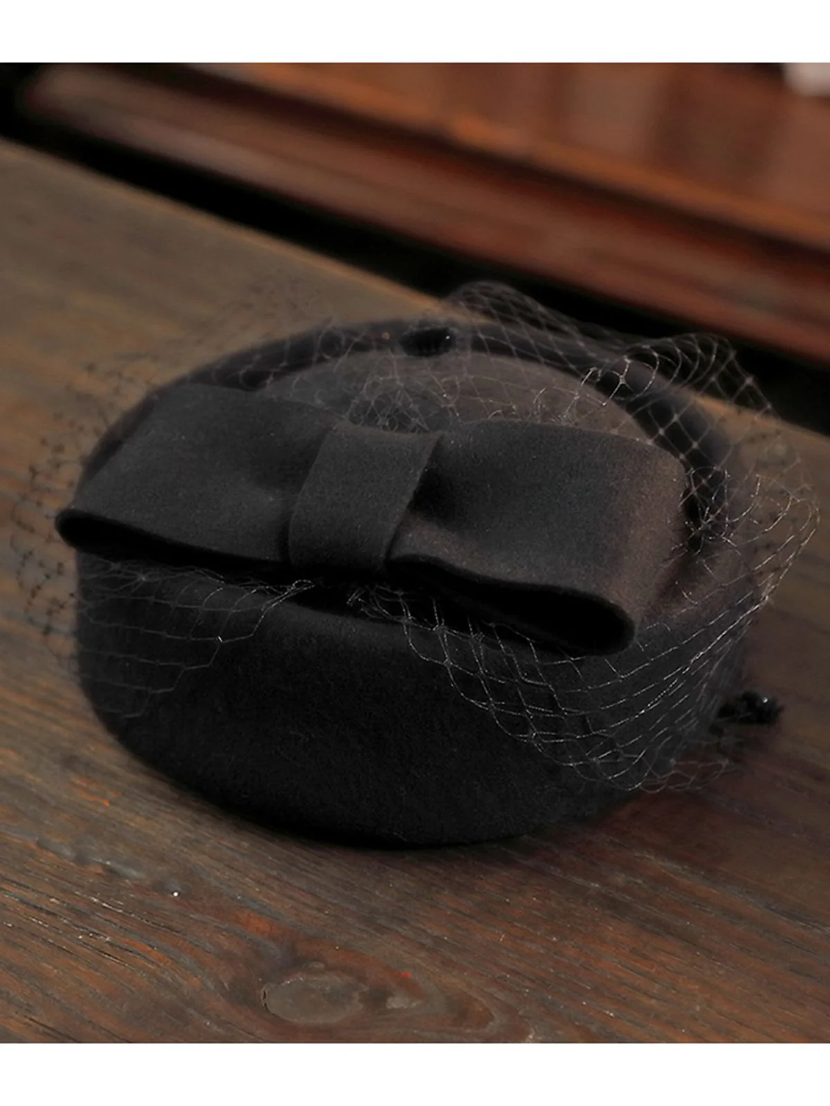 Retro Bow Mesh Wooled Dress Hat - Image 4
